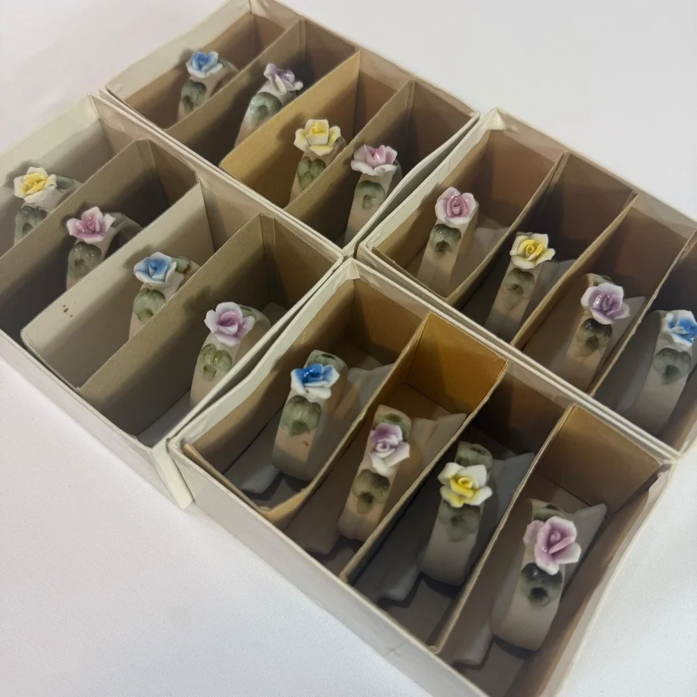 16 Vintage Porcelain Rose Napkin Rings Floral Ribbon Scroll‎ Set Made in Japan